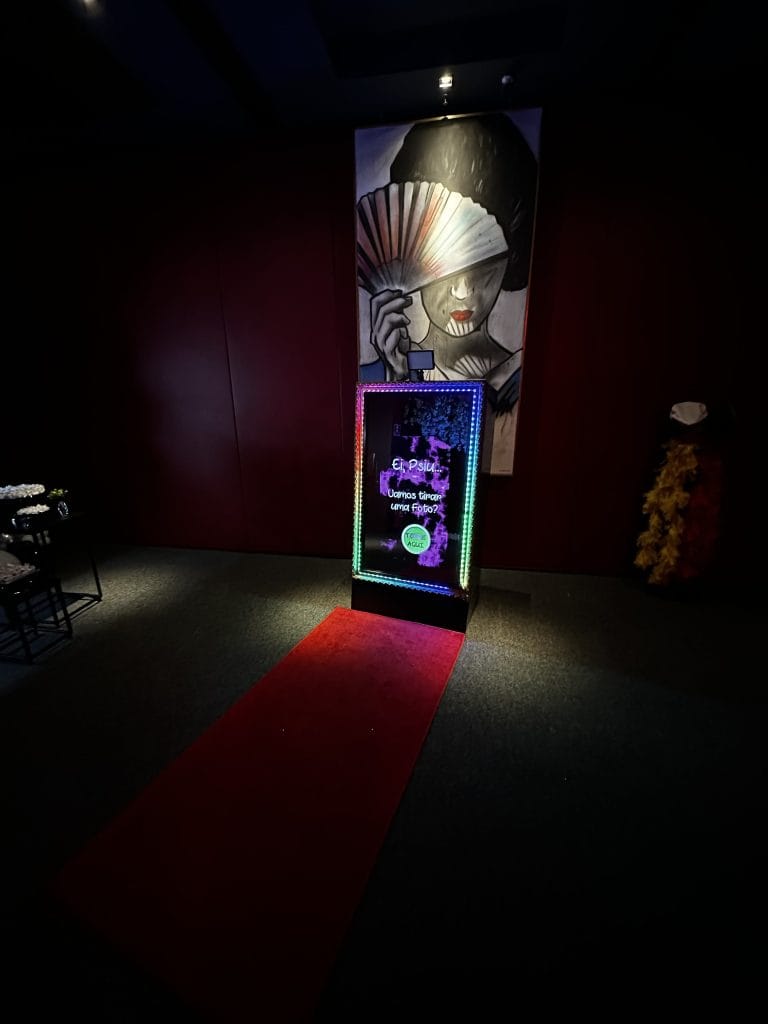 Espelho Mágico Fotográfico Espelho Mágico Fotográfico