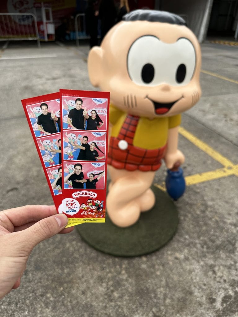 Totem fotogr&aacute;fico Aluguel