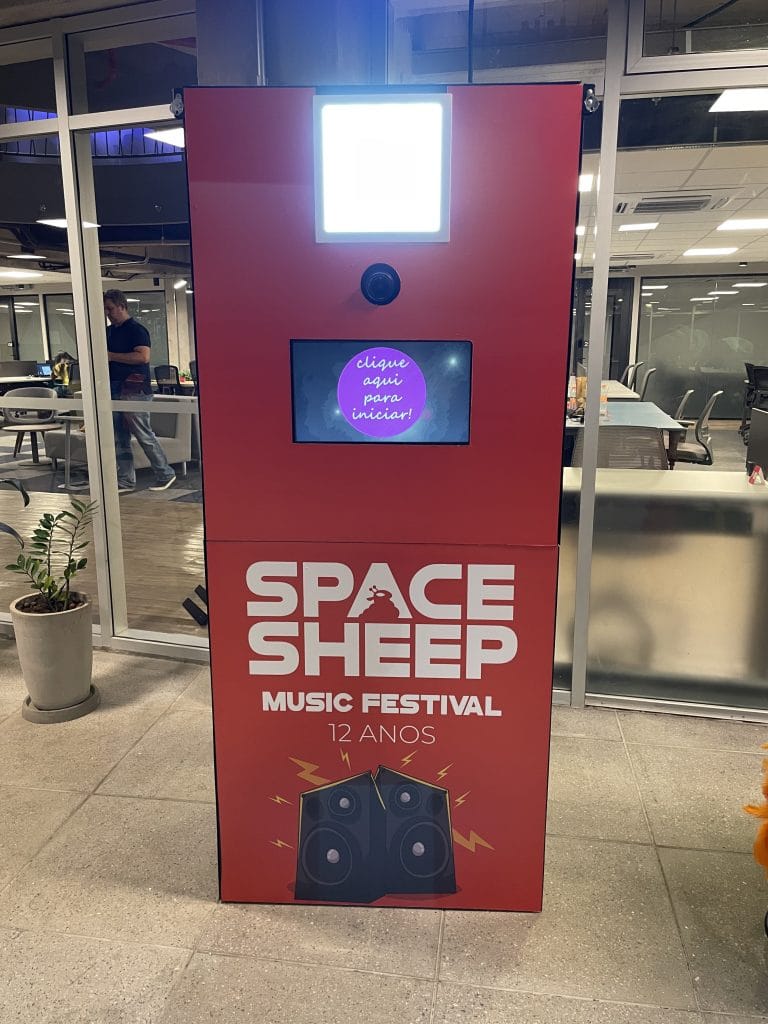 Totem fotogr&aacute;fico Aluguel